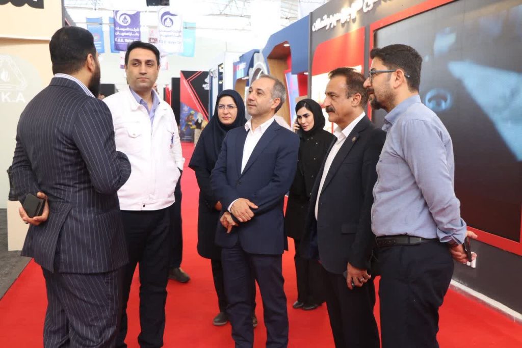 بازدید مدیرعامل دماوند انرژی از نمایشگاه صنعت نفت پارس جنوبی